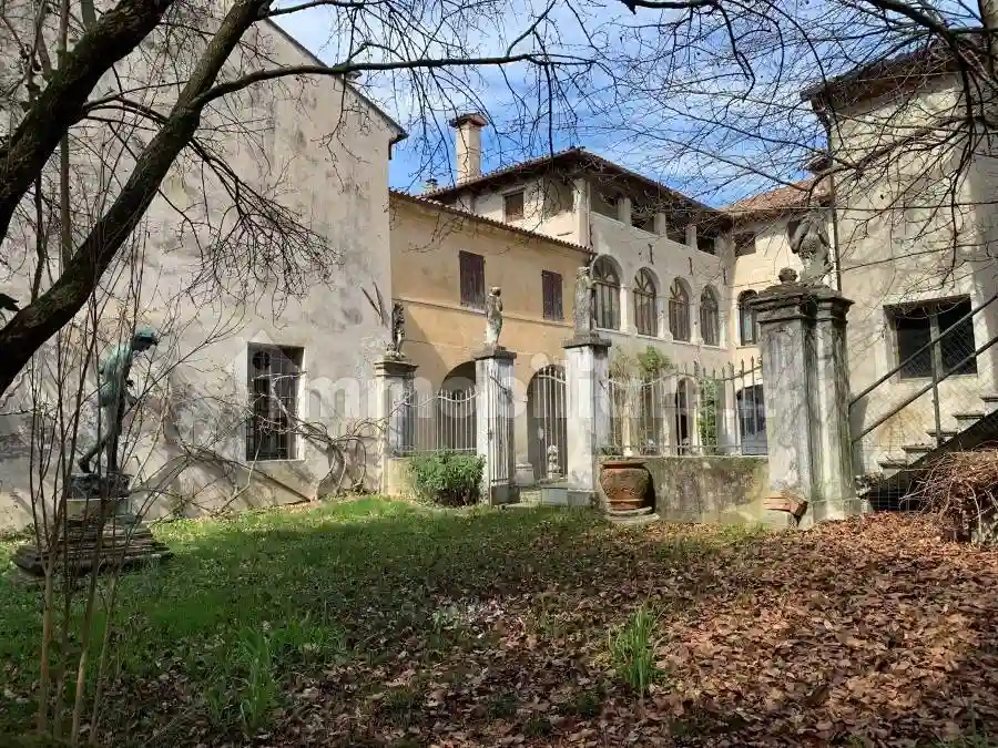 Palazzo - Edificio - foto 2