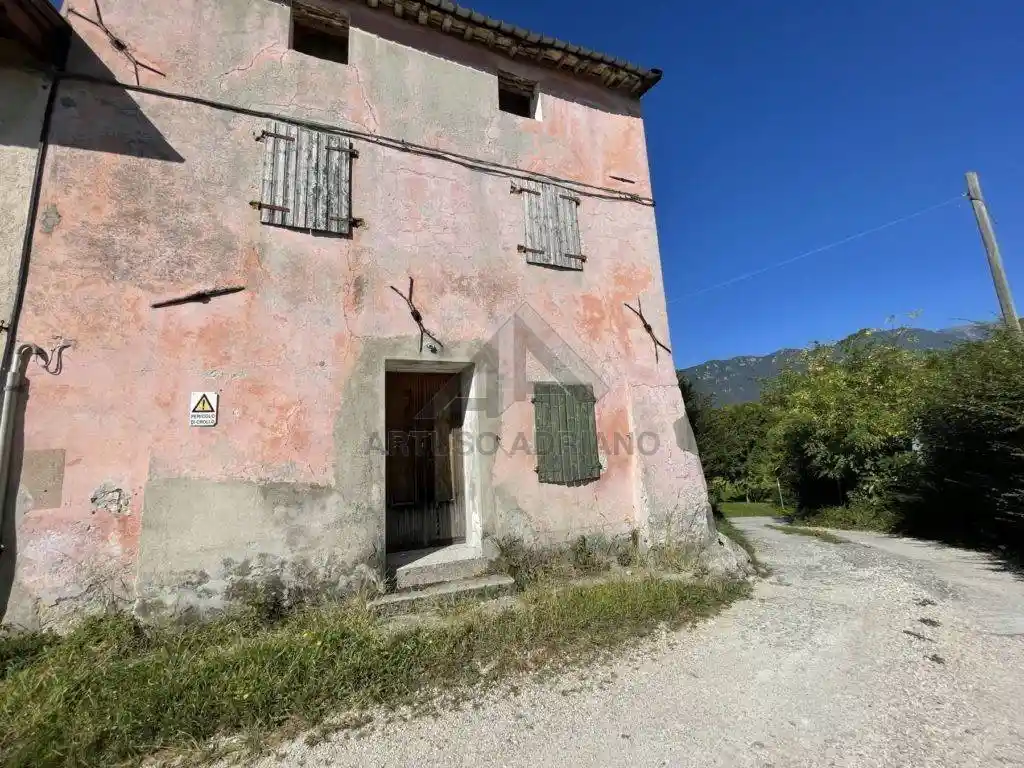 Rustico - Casale in vendita a Mussolente