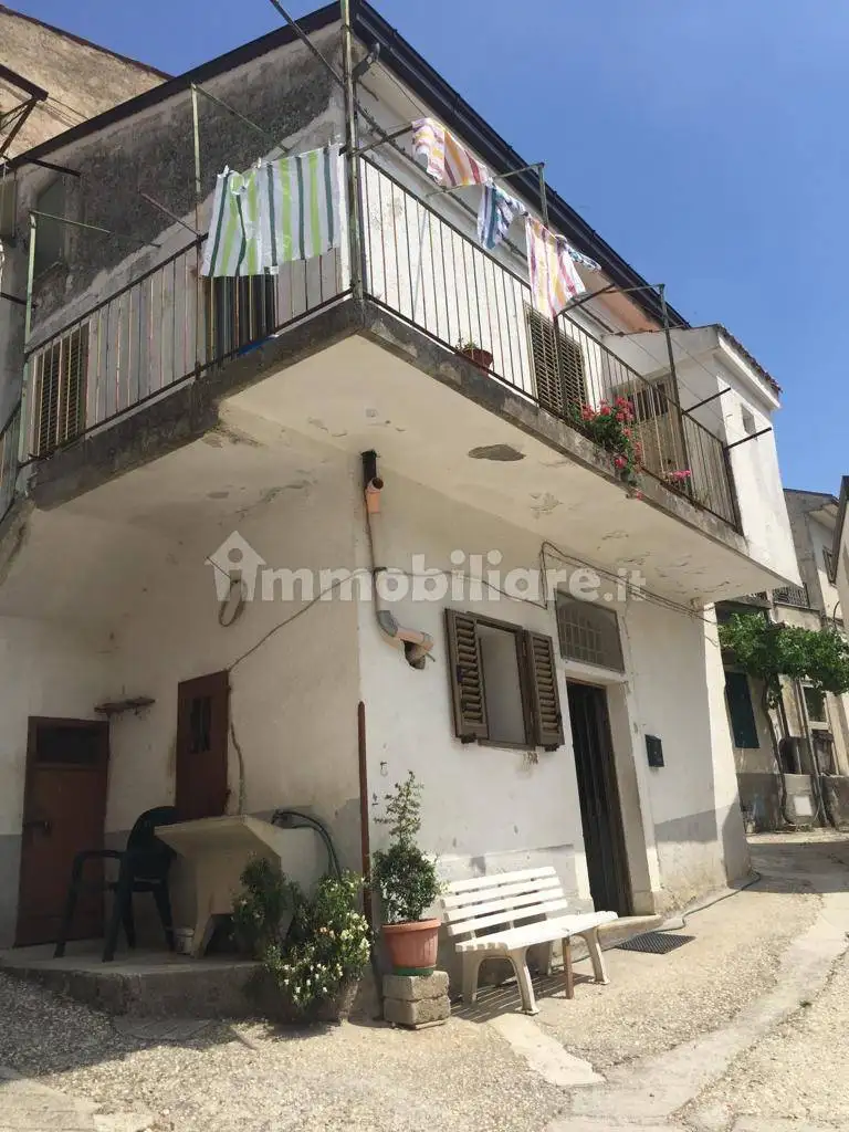 Rustico - Casale in vendita a Filignano