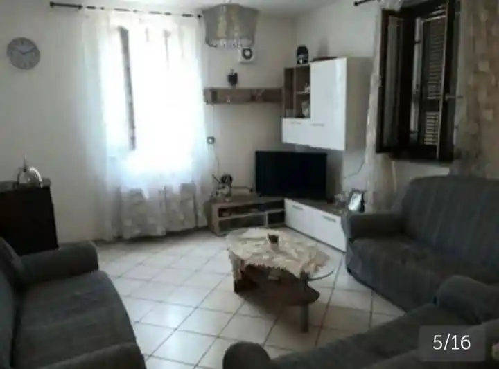 Villa in vendita a Castel San Giovanni