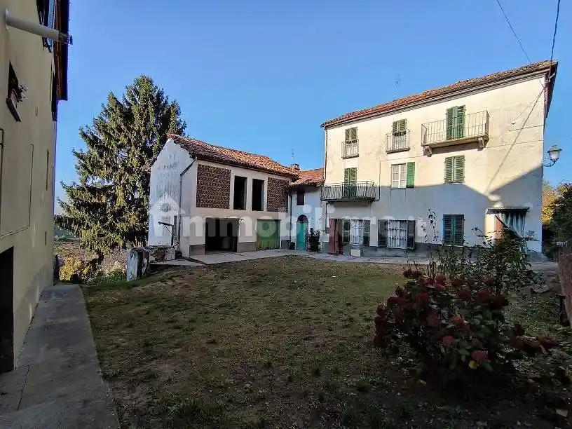Rustico - Casale in vendita a Mongardino