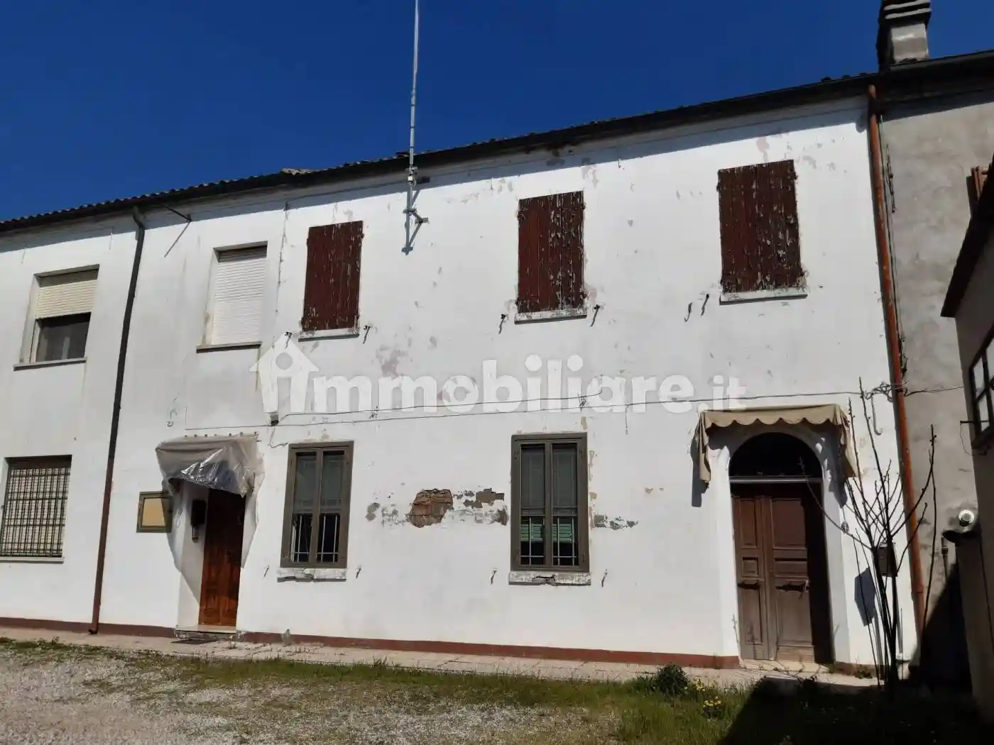 Casa indipendente in vendita a Ferrara