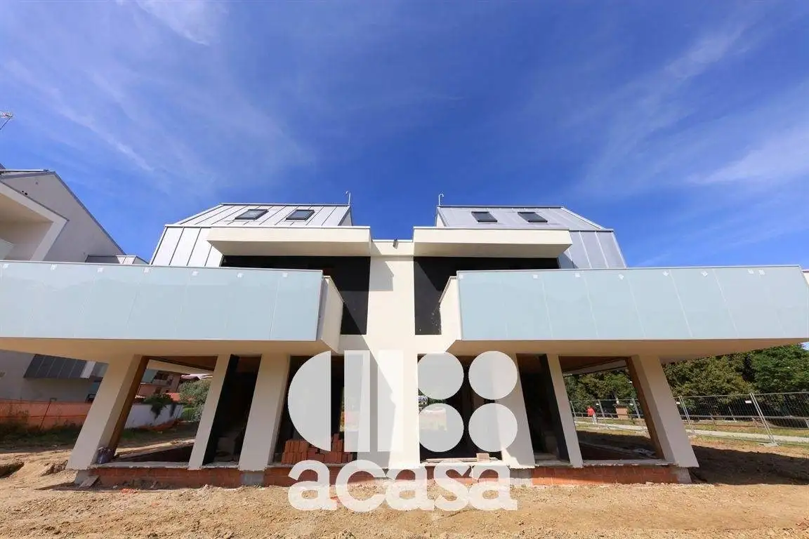 Villa in vendita a Cesena