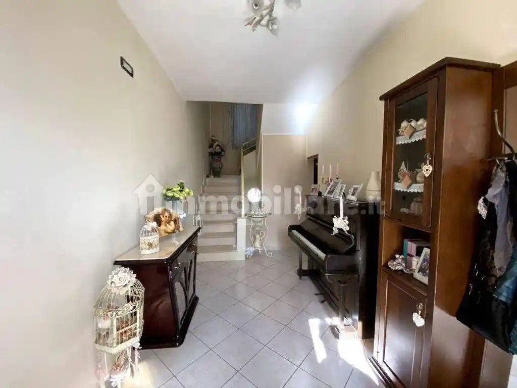 Villa unifamiliare via XXV Aprile 3, Carraia, Castiglione del Lago - foto 4