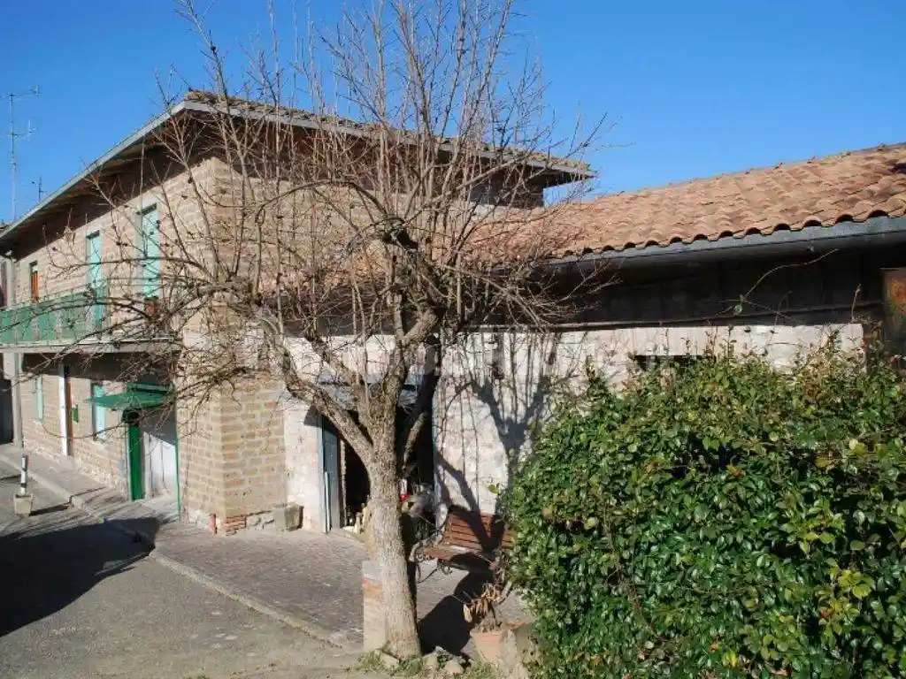 Casa indipendente in vendita a Monteleone d'Orvieto