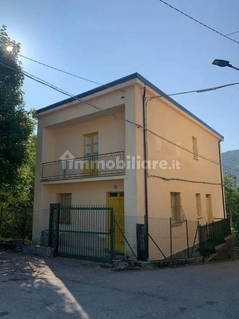 Rustico - Casale in vendita a Rivello