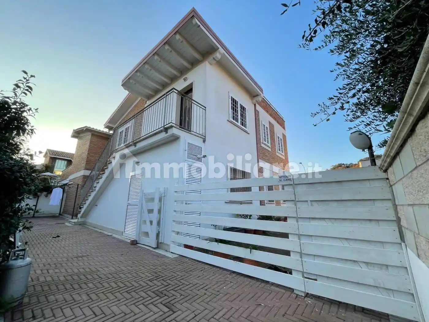 Appartamento in affitto a Pomezia