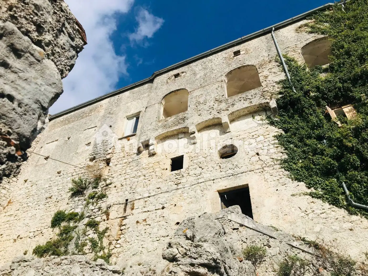 Casa indipendente in vendita a Vicalvi