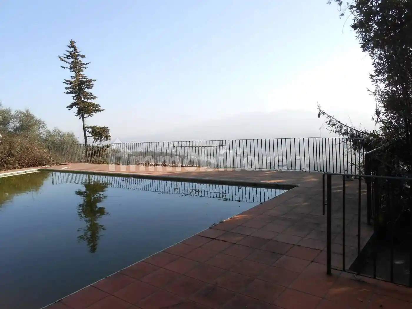 Rustico - Casale in vendita a Lucca