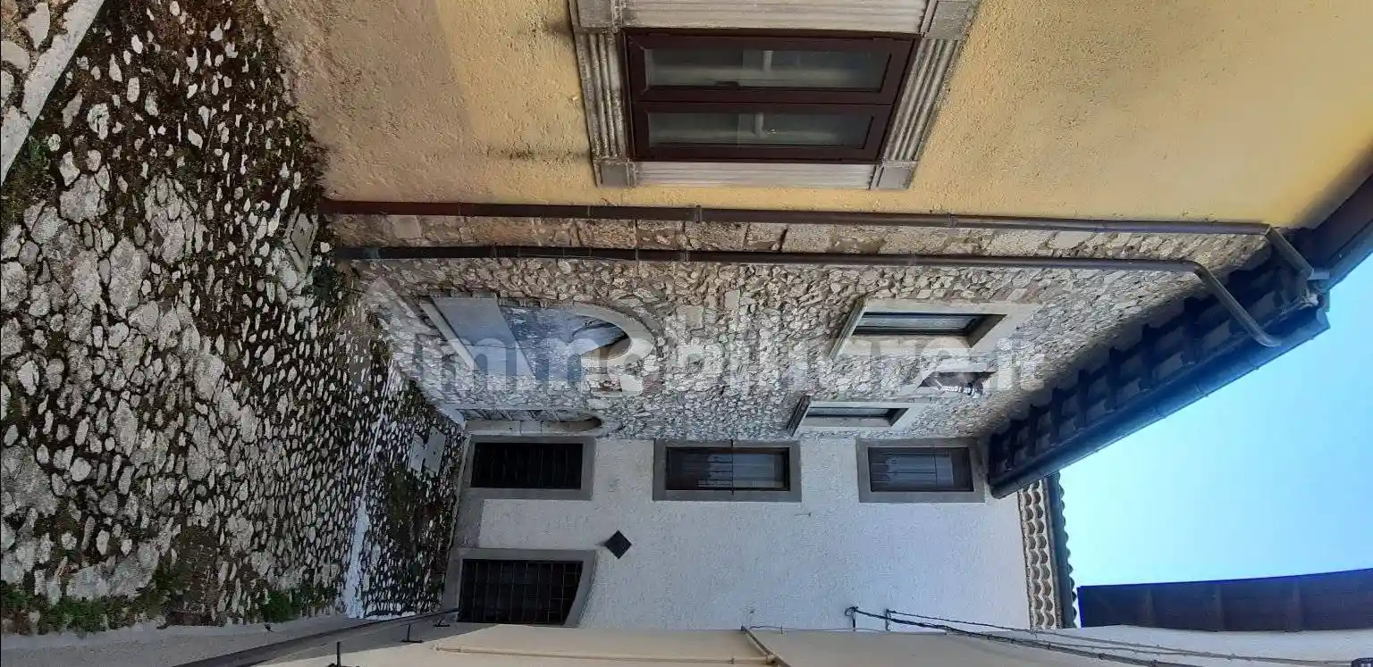 Bilocale via Saccarola 2, Centro, Rocca di Mezzo - foto 4