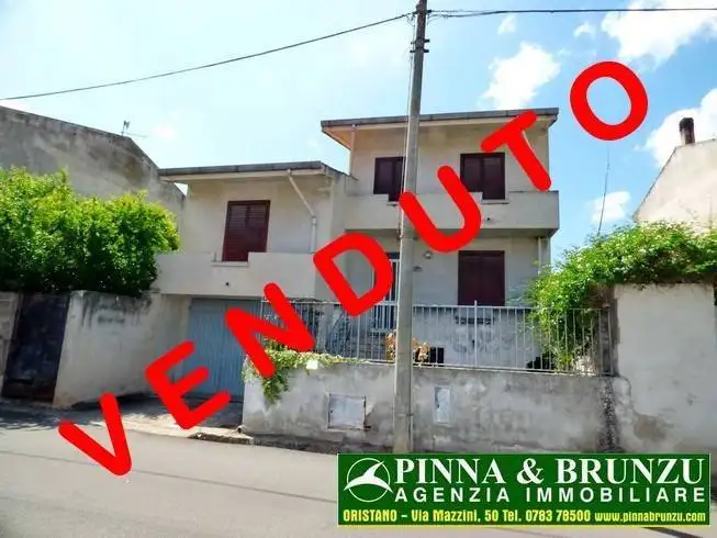 Villa in vendita a Tramatza