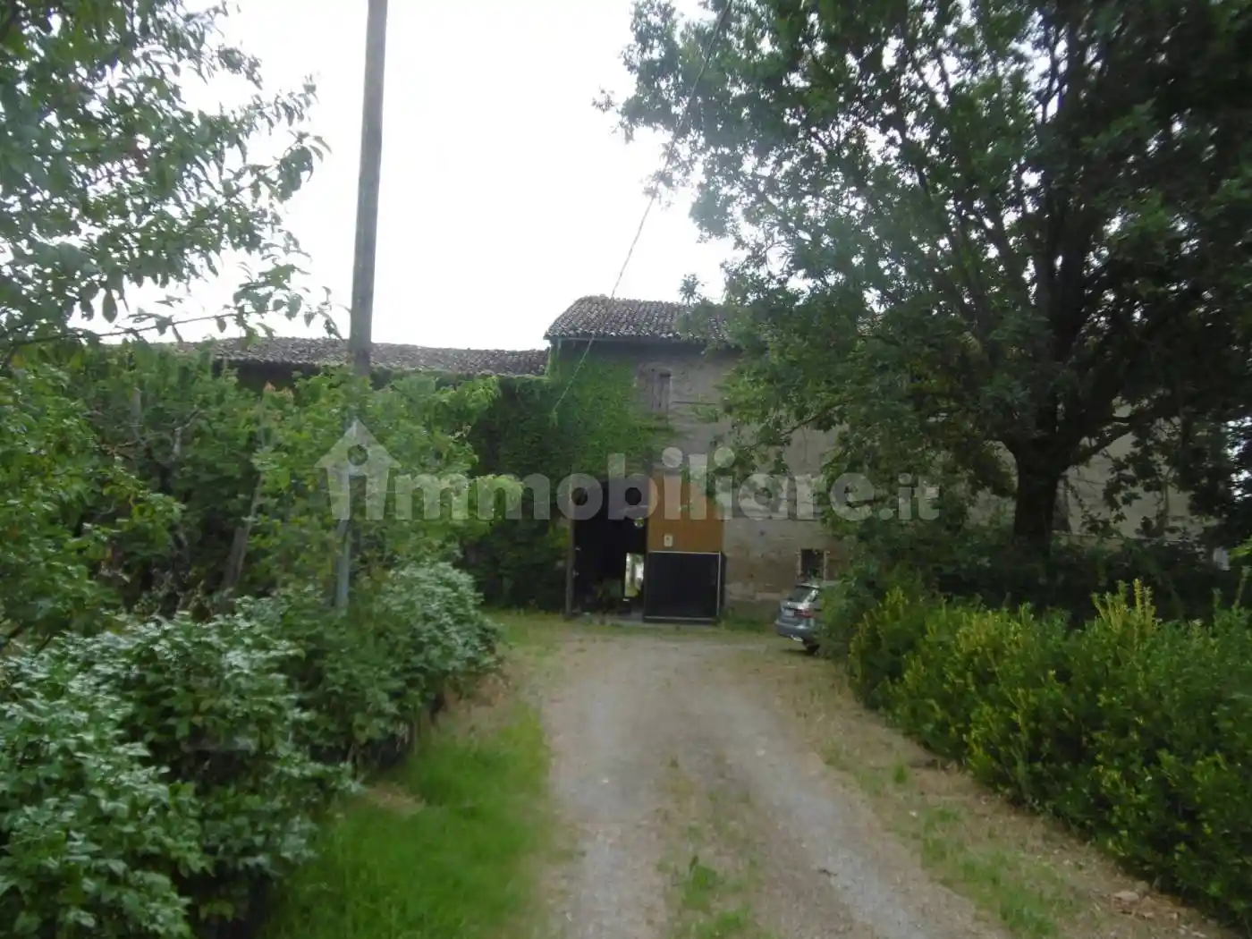 Rustico - Casale in vendita a Bagnolo in Piano