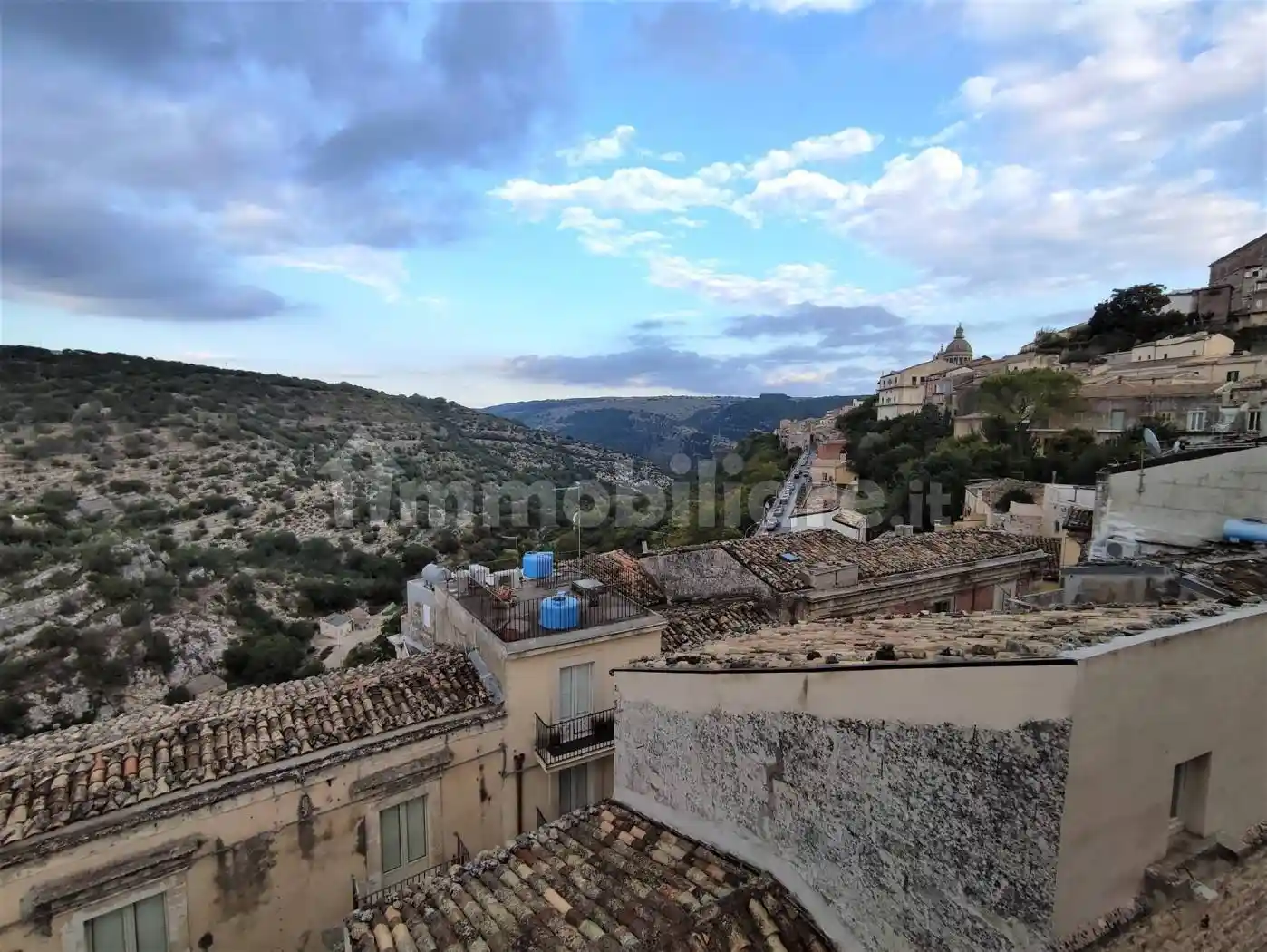 Casa indipendente in vendita a Ragusa