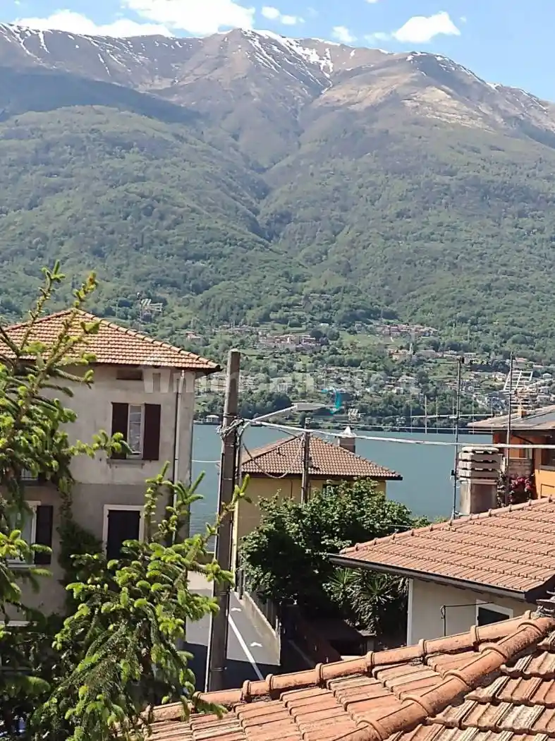 Appartamento in vendita a Dervio