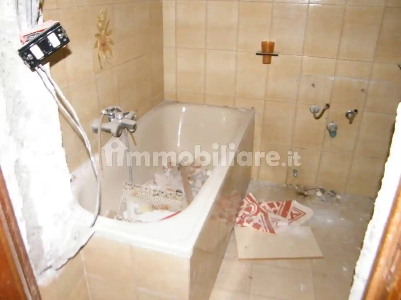 Terratetto unifamiliare via Vittorio Emanuele, Centro, Vico nel Lazio - foto 3