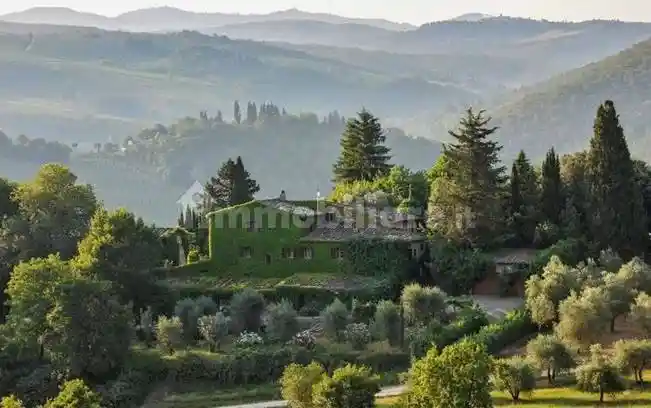 Rustico - Casale in vendita a Castellina in Chianti