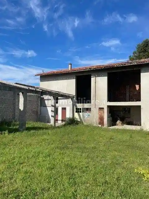 Casale via del Ferro, Mels, Colloredo di Monte Albano - foto 4