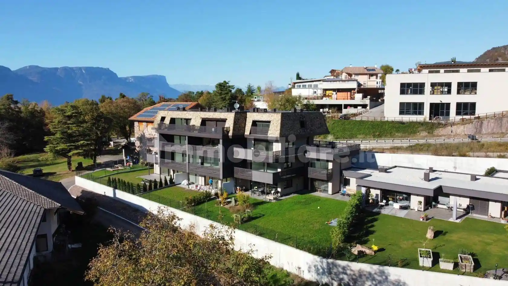 Appartamento in vendita a Montagna