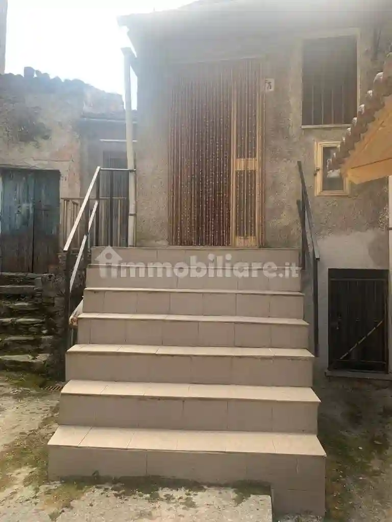 Quadrilocale piazza Santa Maria delle Stelle, Battaglia, Casaletto Spartano - foto 4