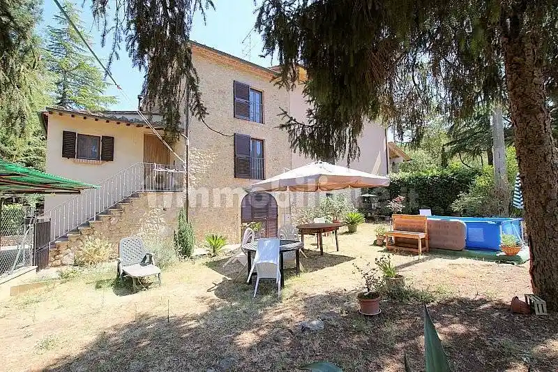 Rustico - Casale in vendita a Volterra
