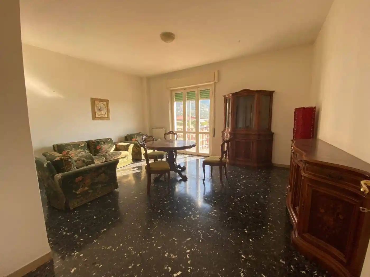 Appartamento in vendita a Massa