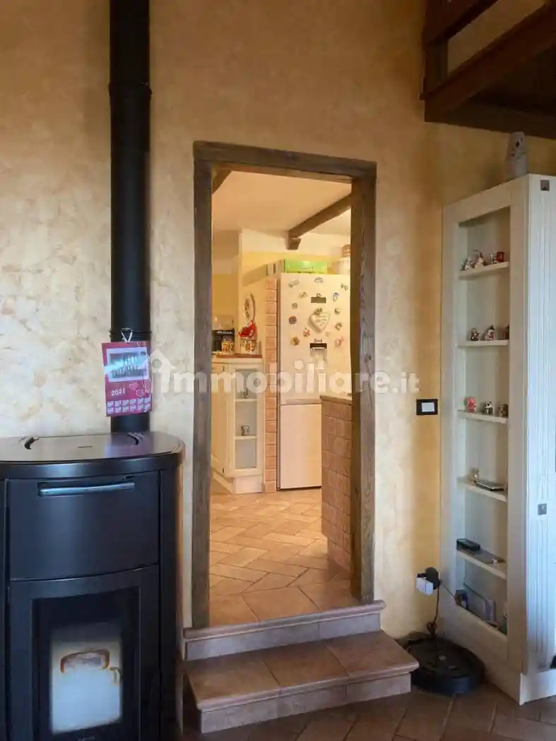 Casa indipendente in vendita a Poggio Catino