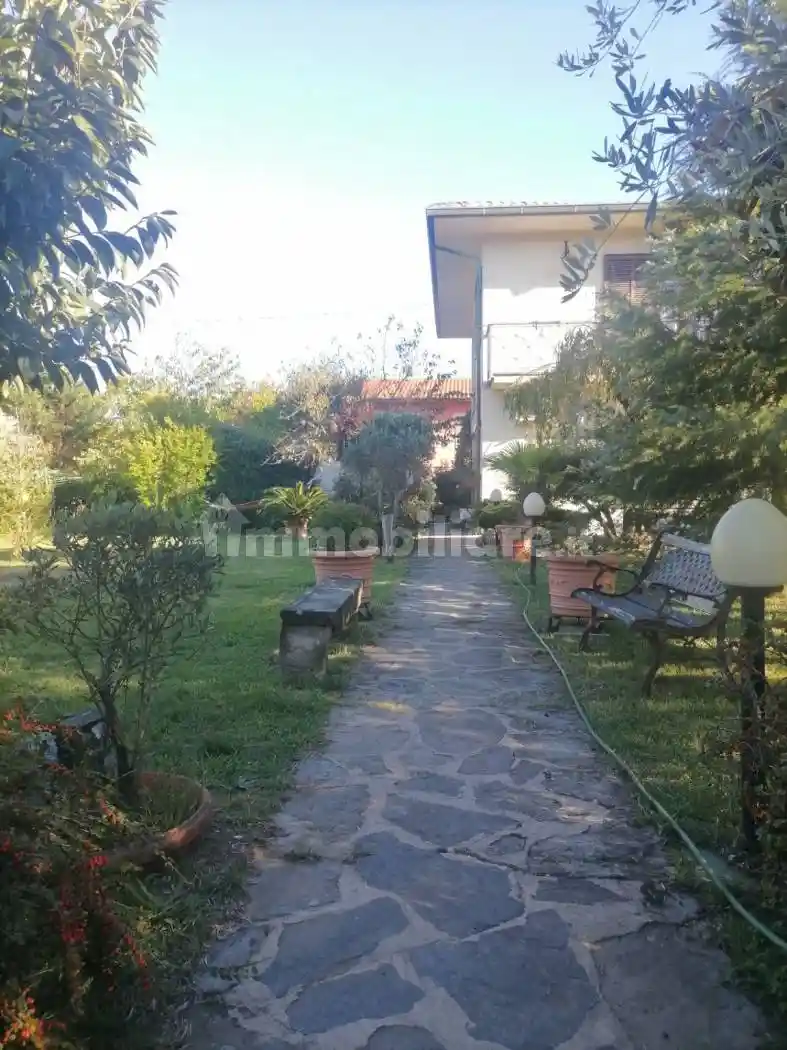 Appartamento in vendita a Montecarlo