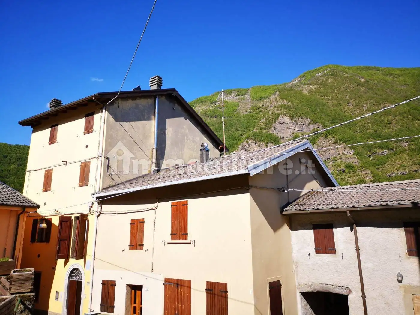 Rustico - Casale in vendita a Lizzano in Belvedere