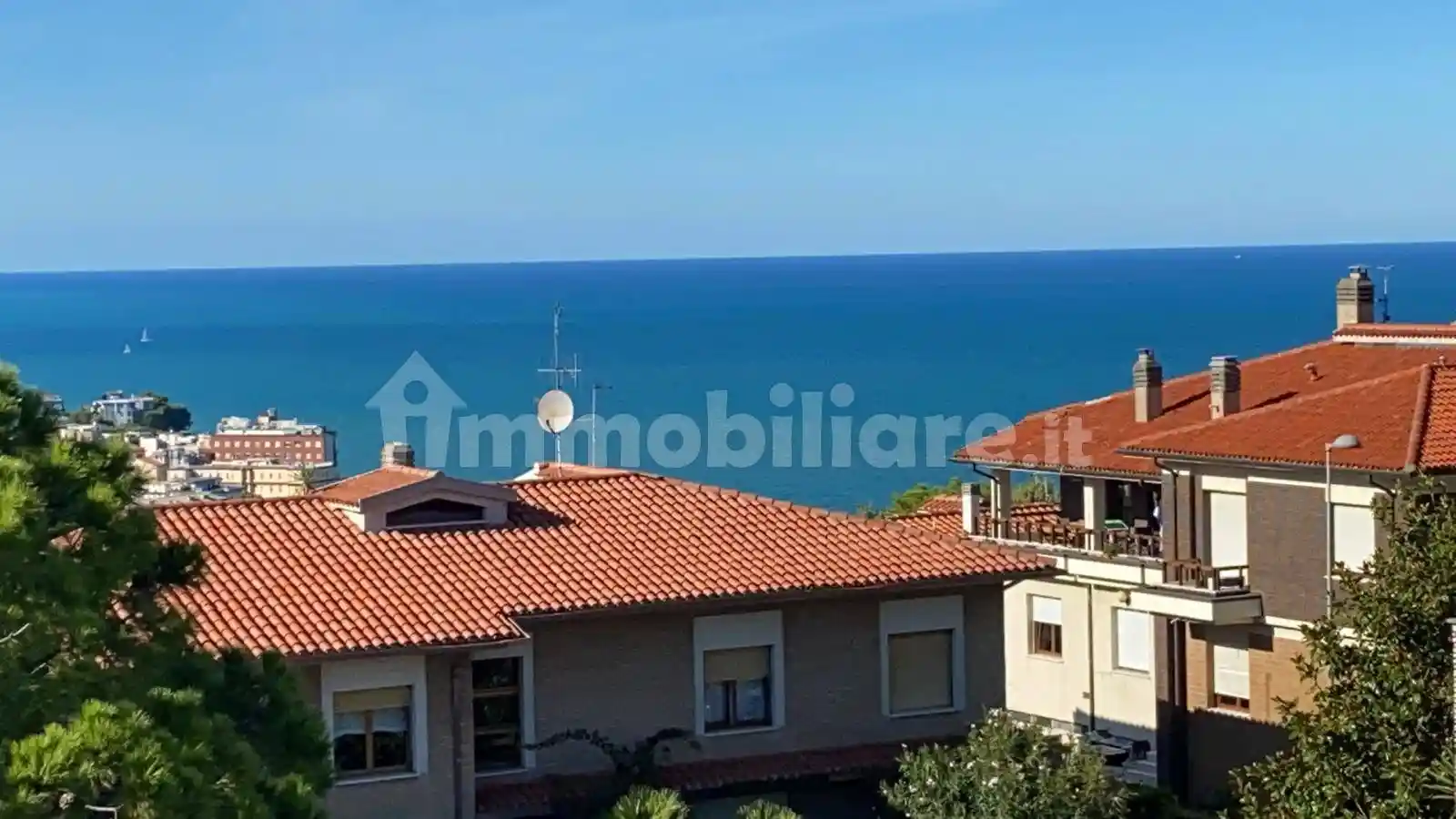 Attico - Mansarda in vendita a Ancona