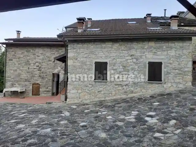 Rustico - Casale in vendita a Bettola