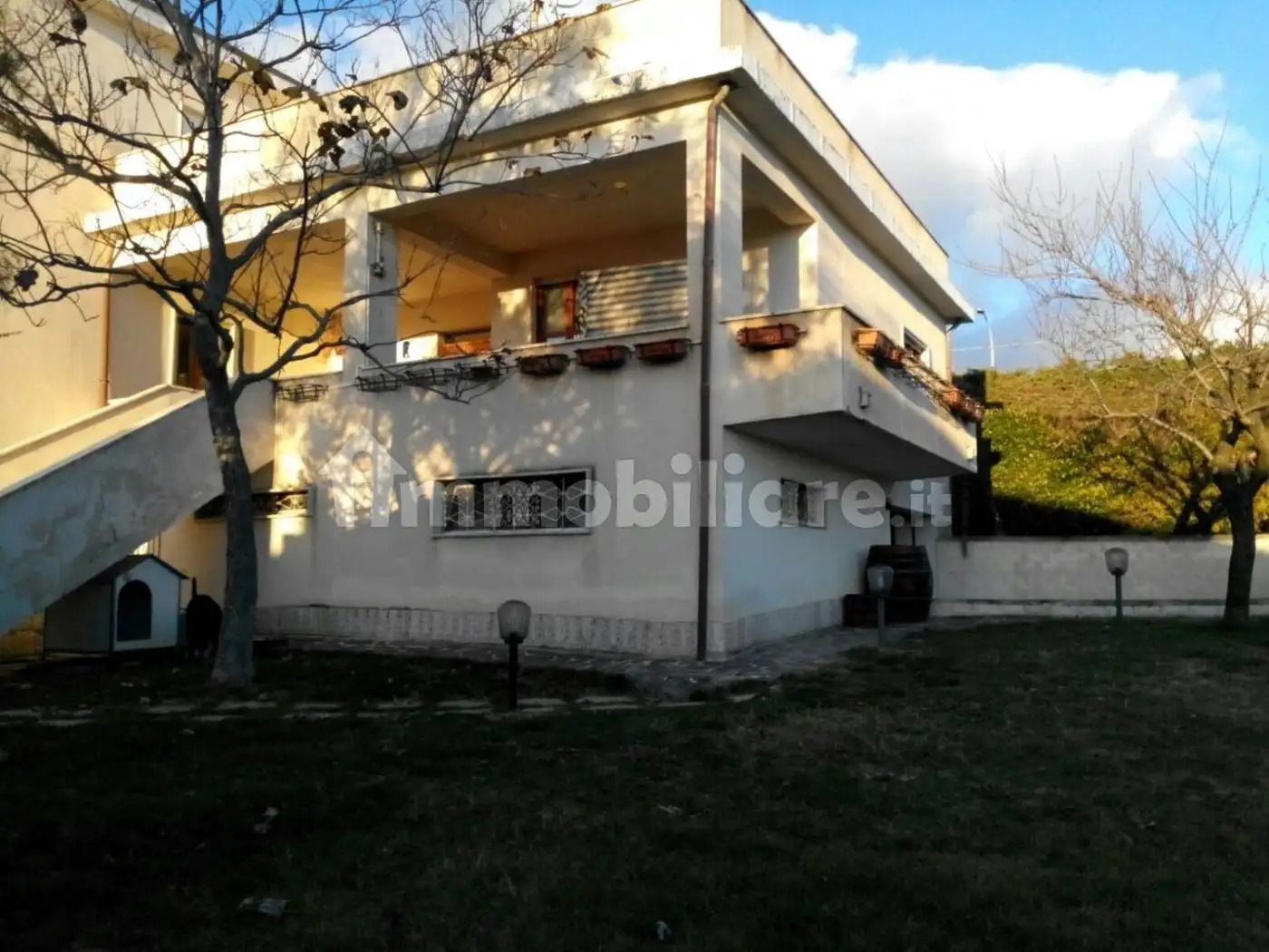 Villa in vendita a Aielli