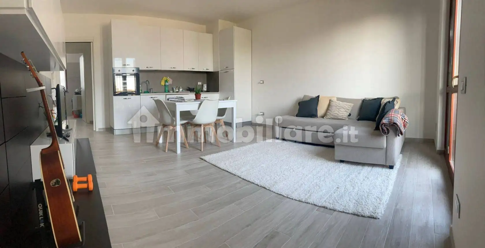 Appartamento in affitto a Montano Lucino