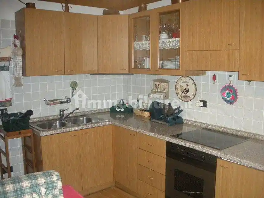 Appartamento vicolo dei Riciotti 5, Piano, Commezzadura - foto 2