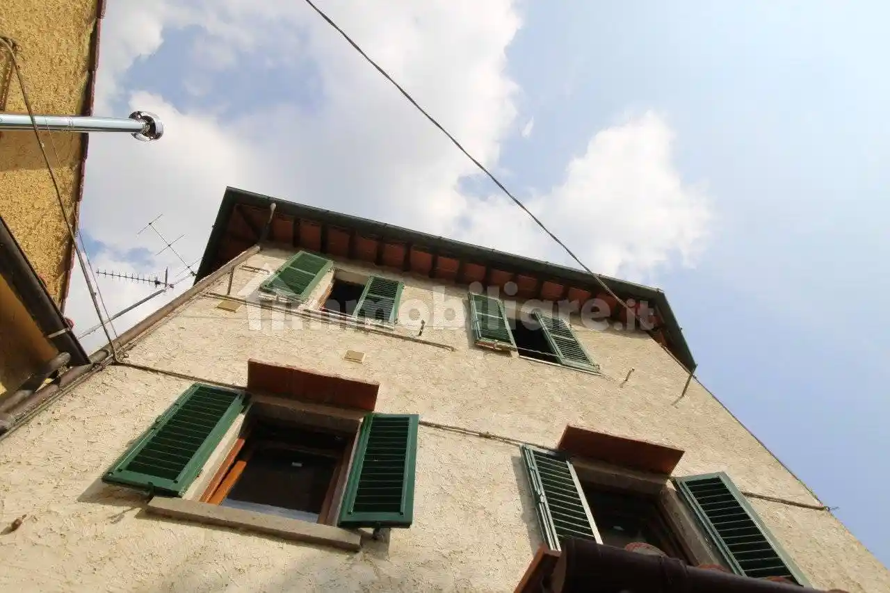 Appartamento in vendita a Montevarchi