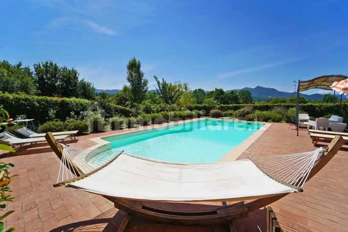 Villa in vendita a Aulla