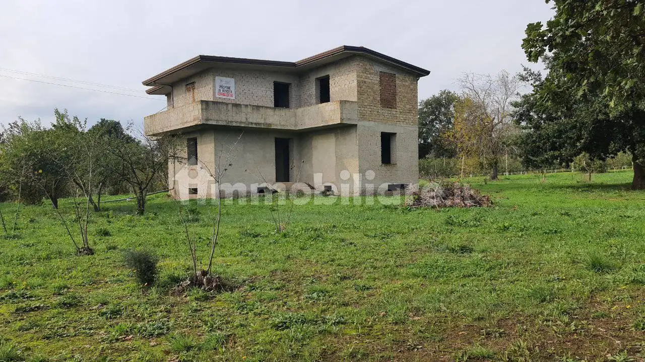 Villa in vendita a Teano