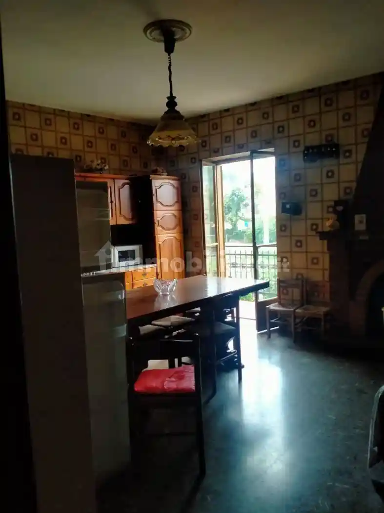 Palazzo - Edificio in Vendita - foto 2