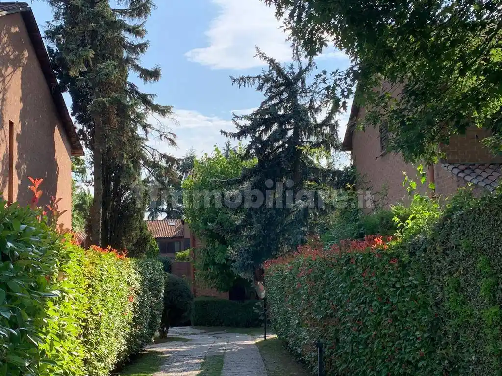 Villa in vendita a Vizzolo Predabissi