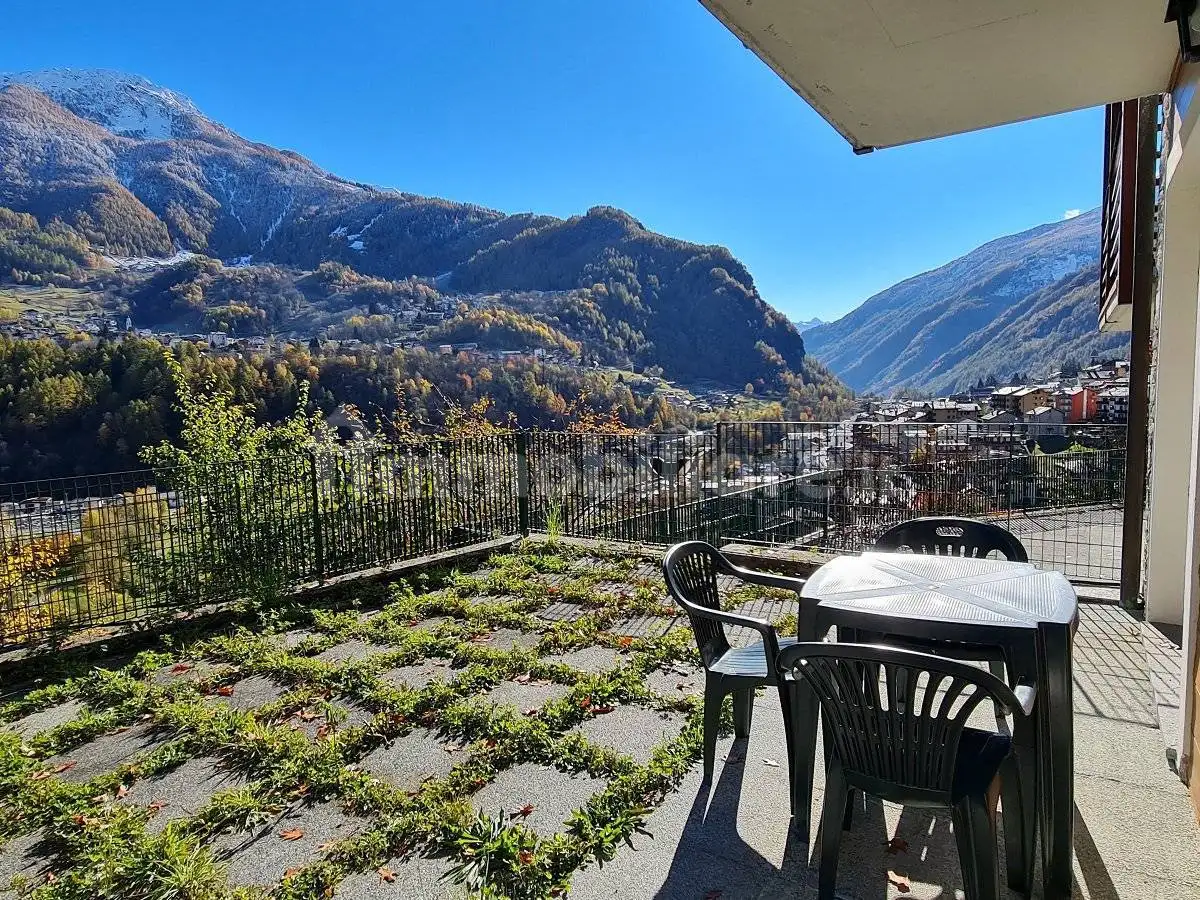 Appartamento in affitto a Chiesa in Valmalenco