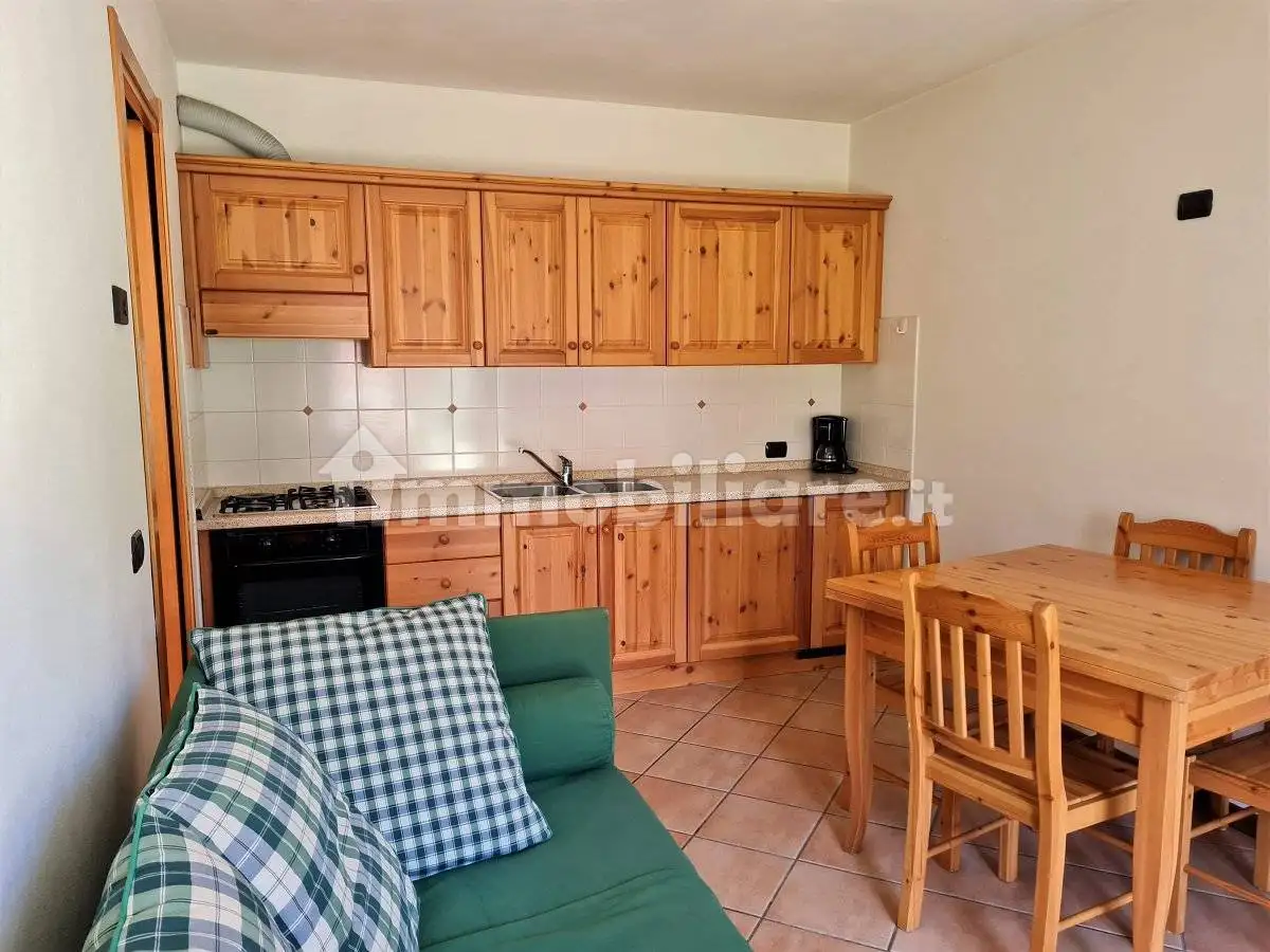 Trilocale Contrada Battaini 29, Centro, Chiesa in Valmalenco - foto 3