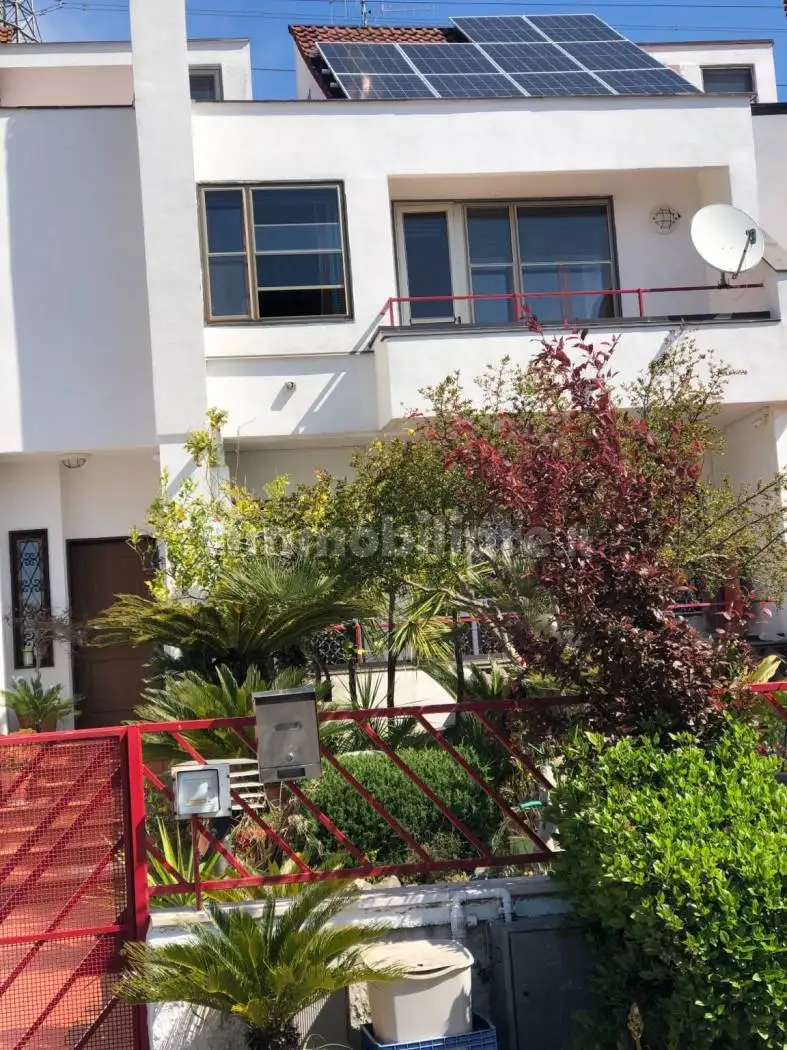 Villetta a schiera in vendita a San Cipriano Picentino