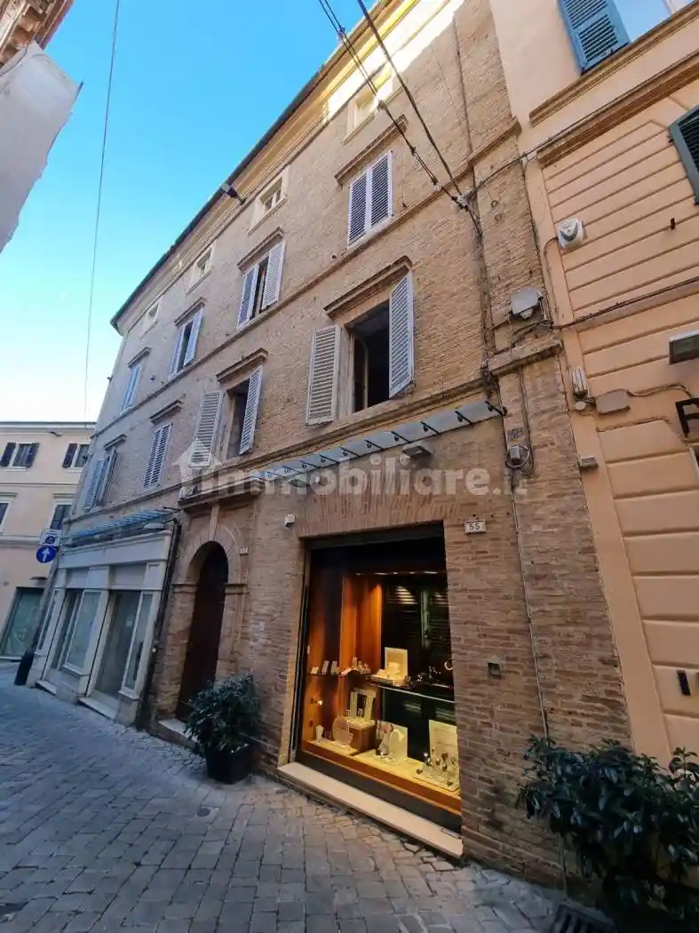 Appartamento in vendita a Macerata
