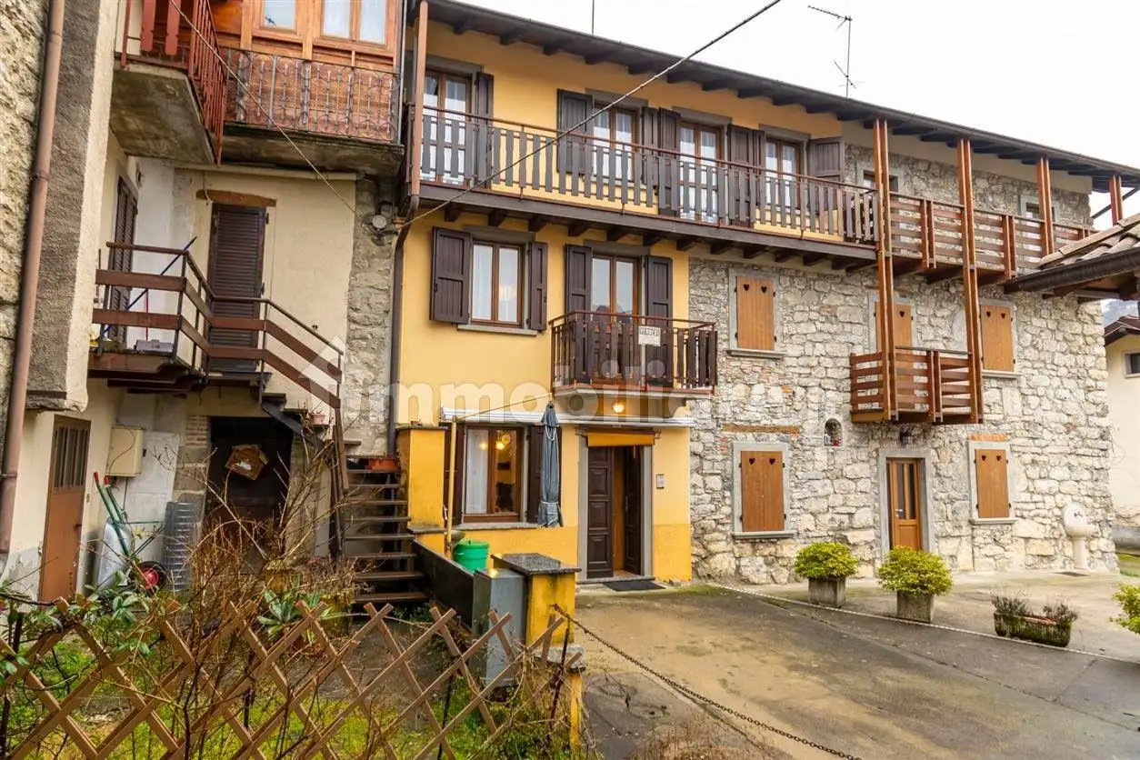 Terratetto plurifamiliare via 4 Novembre, Capizzone - foto 2