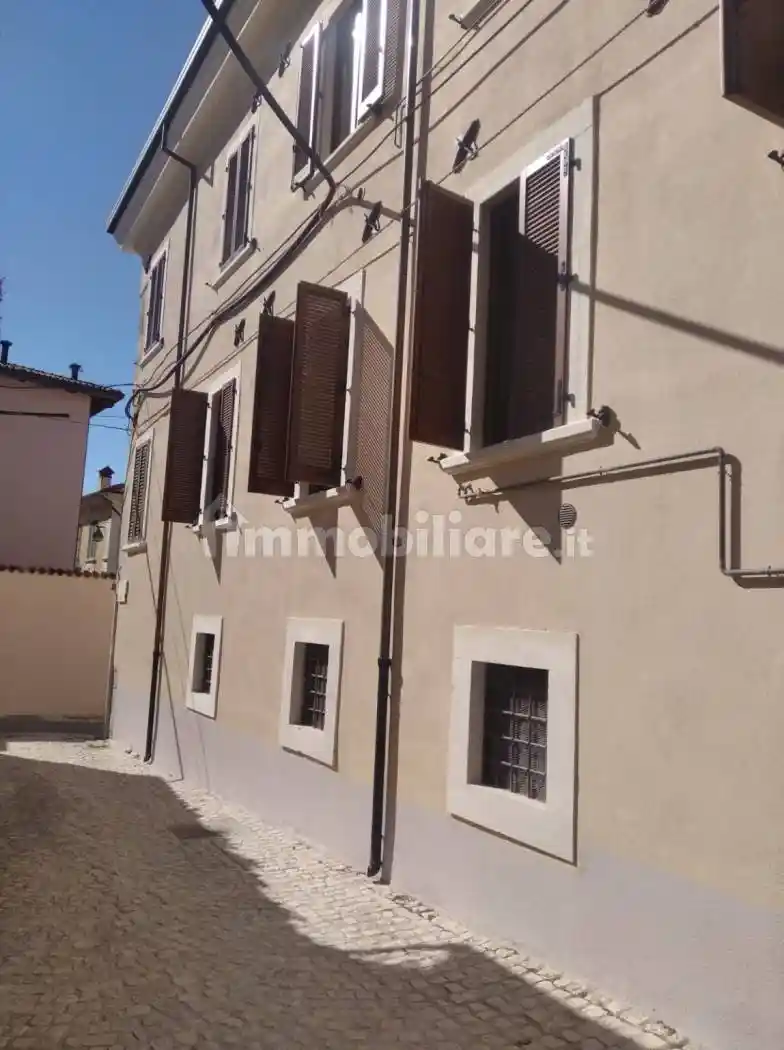 Appartamento in affitto a L'Aquila