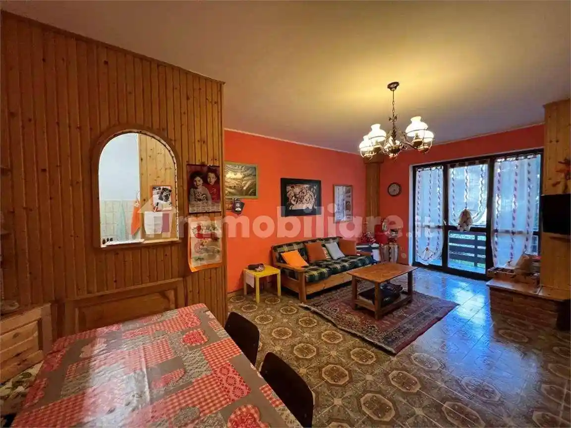 Appartamento in vendita a Casargo