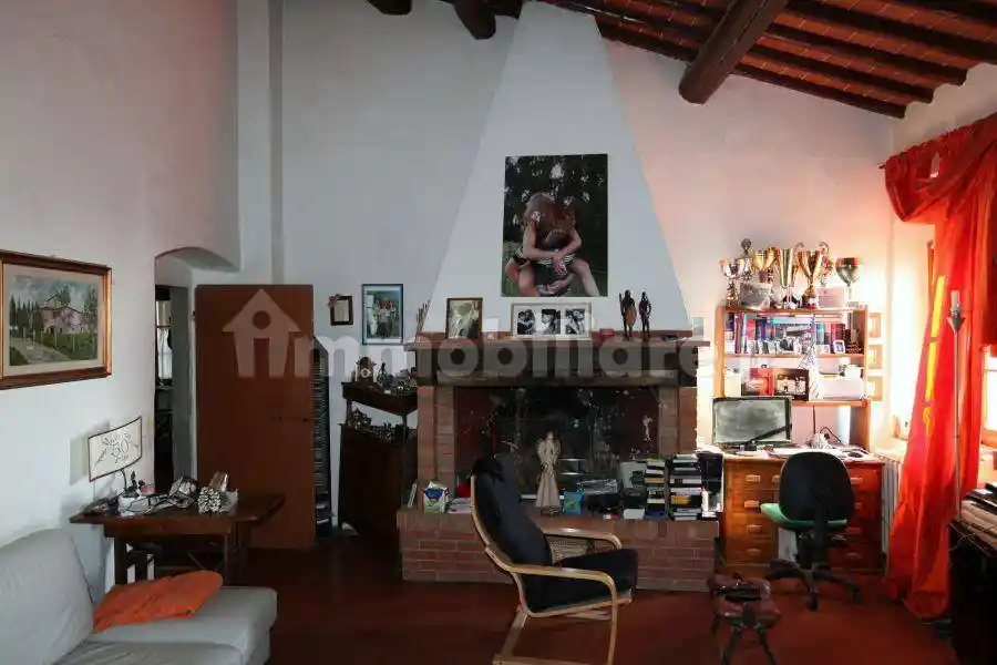 Casa colonica 500 m², Loppiano, Pian Delle Macchie, Figline e Incisa Valdarno - foto 2