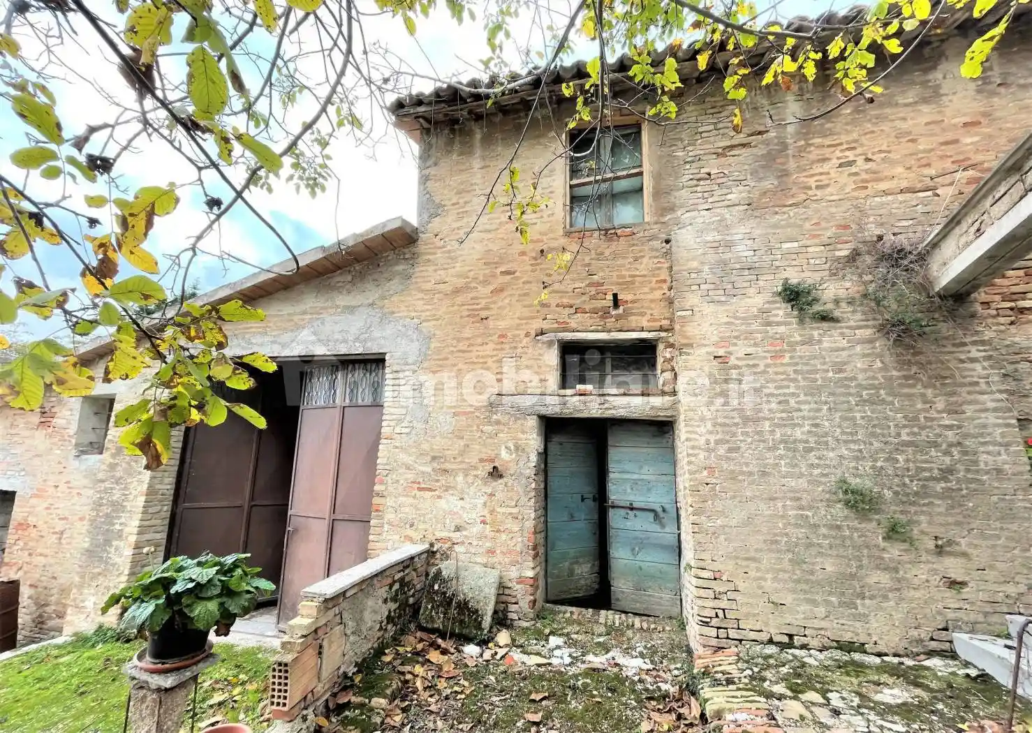 Rustico - Casale in vendita a Castelleone di Suasa