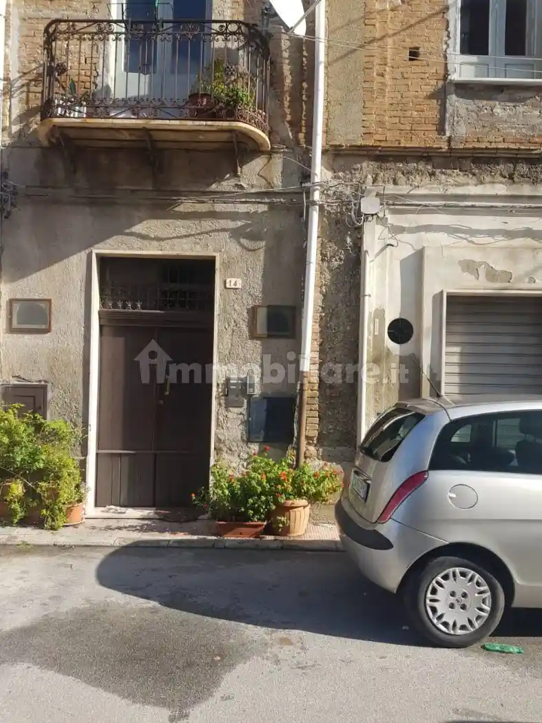 Trilocale via Carlo Alberto 14, Marina di Gioiosa Ionica - foto 2