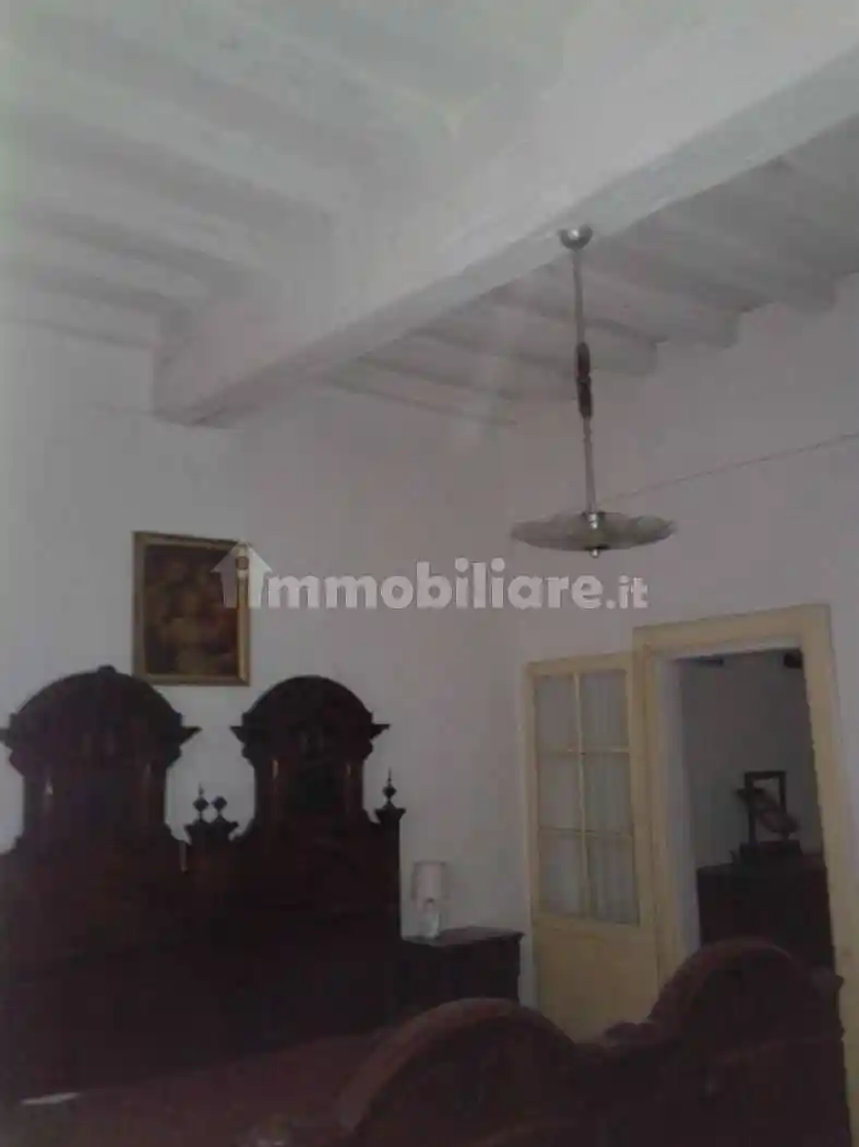 Appartamento in vendita a Piacenza