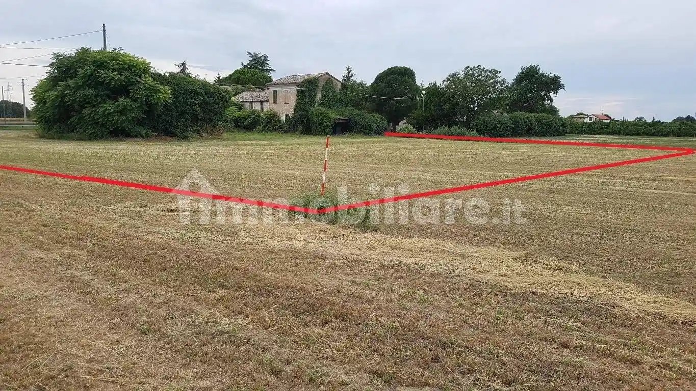 Rustico - Casale in vendita a Ravenna